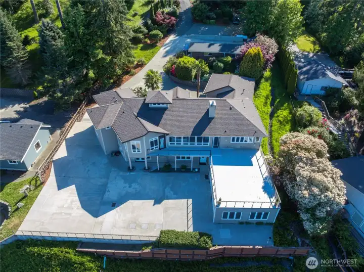 Massive ~960sf view deck, perfect for all your outdoor activities! Plenty of space for guests to park and two attached 2 car garages.