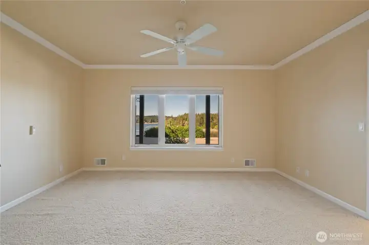 Guest bedroom 3 includes all the views enjoyed in the upstairs.