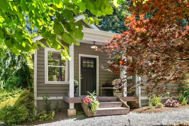Quaint Single Story Home in Bothell