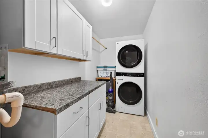 Laundry with counter and storage Laundry with counter and storage