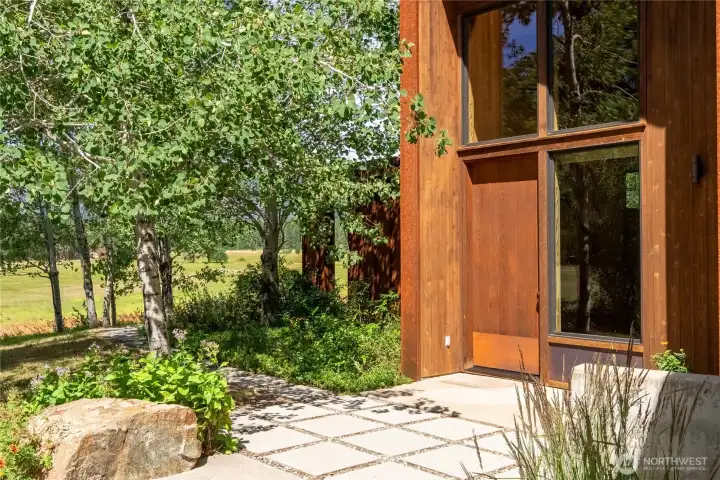 Exterior materials were selected as a nod to Mazama's early mining history and low-maintenance. Exterior materials were selected as a nod to Mazama's early mining history and low-maintenance.