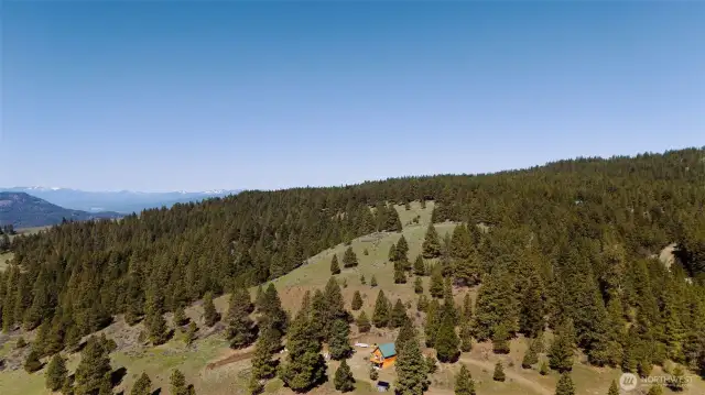 Ariel view of the cabin.