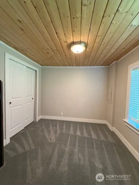Bed 1