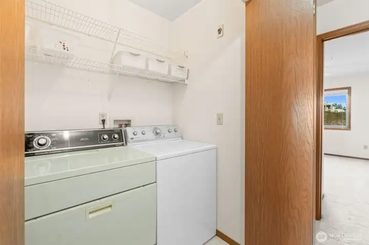 Upper level laundry