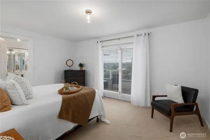 Main floor primary suite