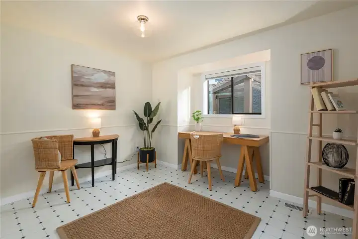 Office or 4th bedroom