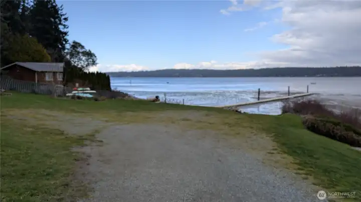 Honeymoon Bay Dock at Low Tide.