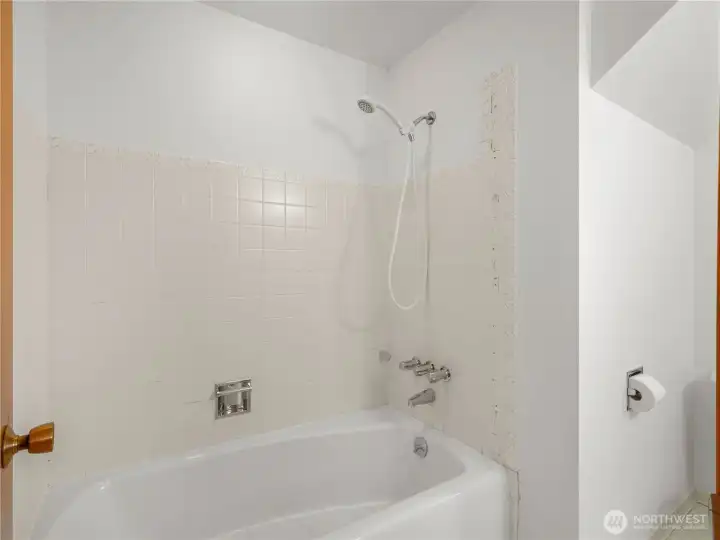 Upstairs full bath