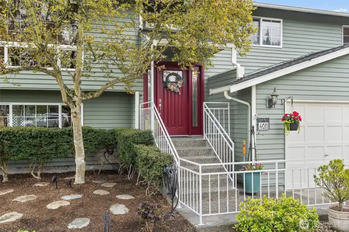Welcoming front entry