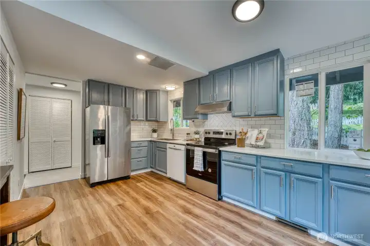 New quartz Countertops adorn your kitchen