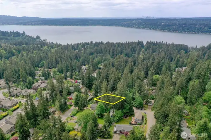 Proximity to the lake, mountains, and trails means outdoor recreation is within minutes in every direction.