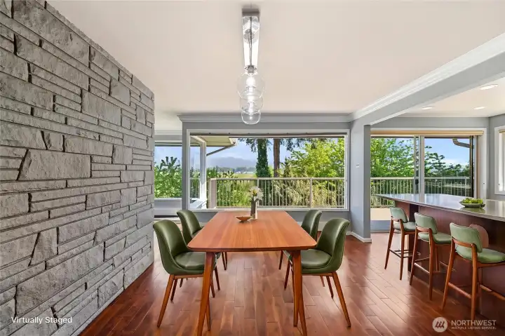 Virtually staged dining area