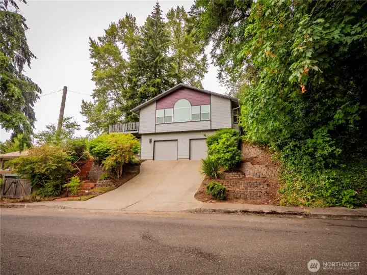 A BIT OF A SLOPE TO THE DRIVEWAY BUT THE PAYOFF IS THE VIEW AND PRIVACY