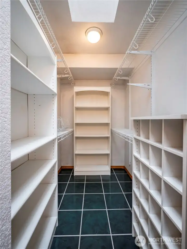 PRIMARY WALK IN CLOSET