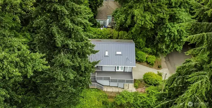 SURROUNDED BY PRIVACY!