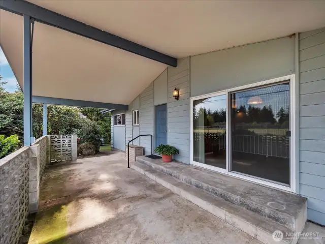 Oversized covered entry.