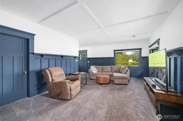 Spacious living room with views of Mt Baker from the windows