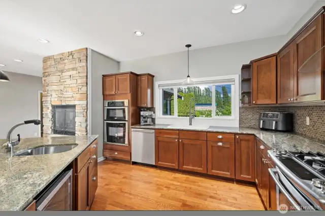 Take a look at this kitchen!