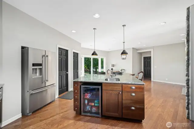 Island with built in mini refrigerator