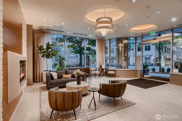 Resident lounge and lobby