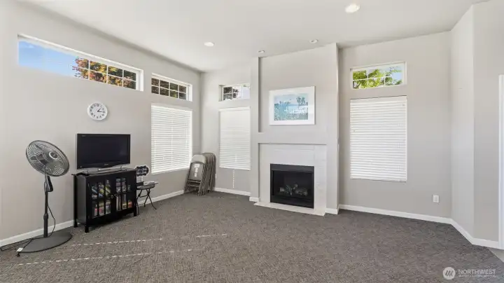 Enjoy access to the Club West Bay community gathering room.