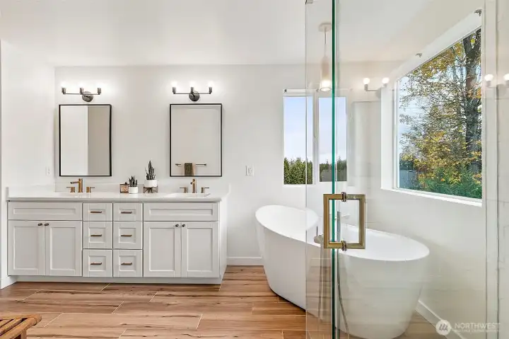 Look at this sophisticated Primary bath!