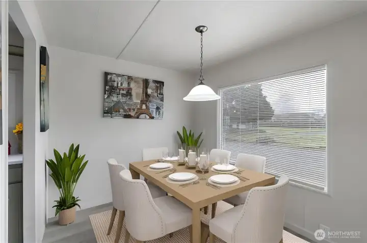 Virtually staged dining room