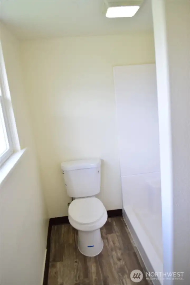 Upstairs Bathroom