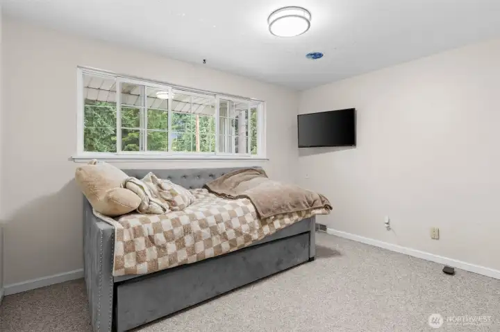 Guest Bedroom 2