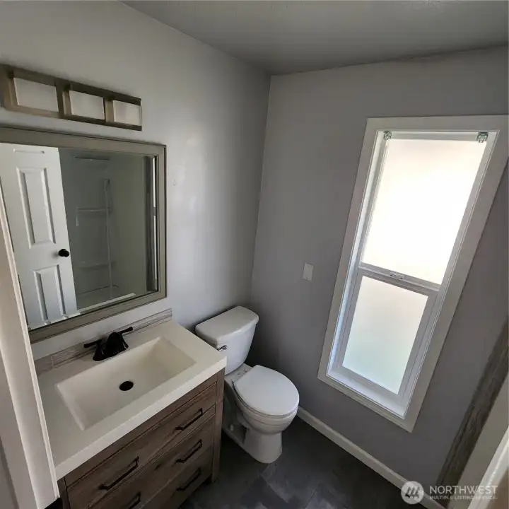 Interior of unit 805 prior to being rented. Interior of unit 805 prior to being rented.