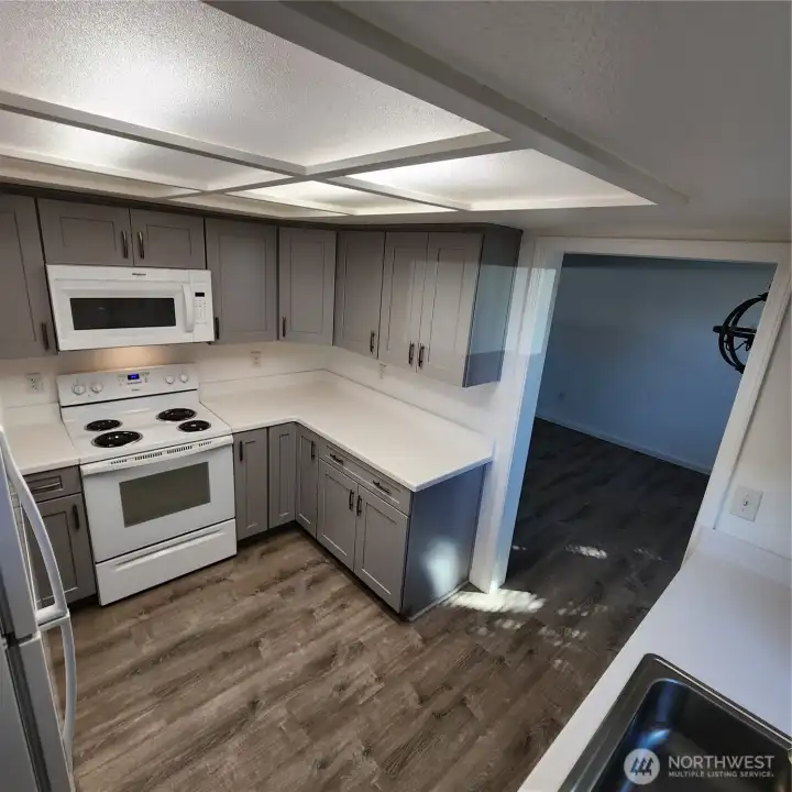 Interior of unit 805 prior to being rented. Interior of unit 805 prior to being rented.
