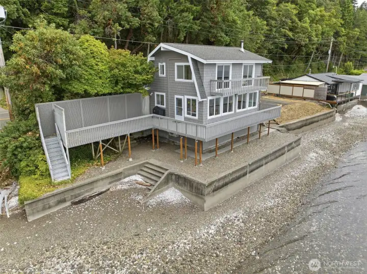 133 feet of North Shore tideland rights 133 feet of North Shore tideland rights