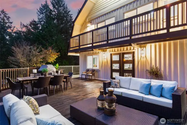 Huge deck