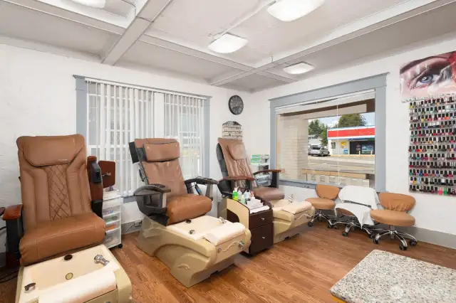 Pedicure stations