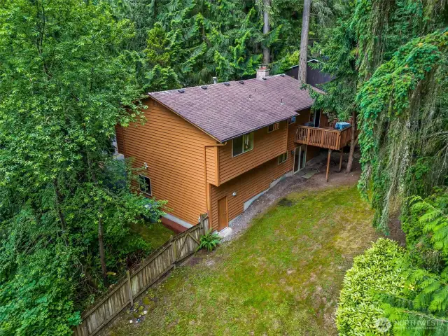 Back of home & yard