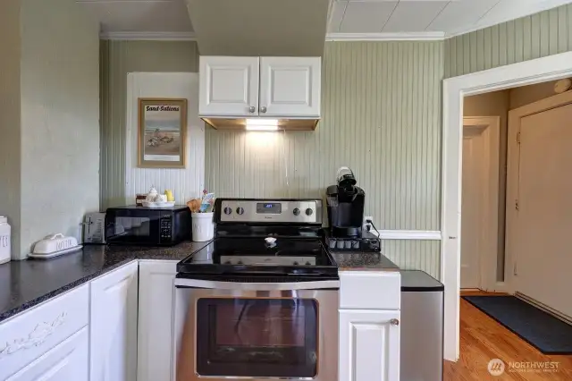 Kitchen. the opening goes to the pantry, bathroom, laundry and garage