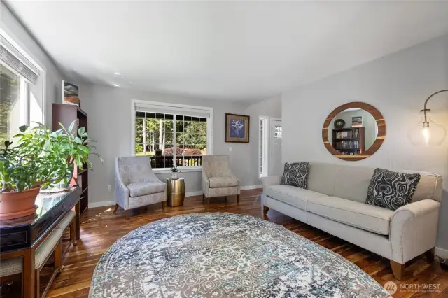 Lovely light bright living room for entertaining