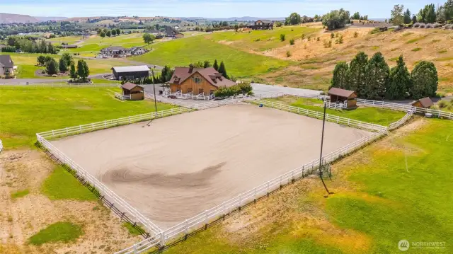 160x120 sand arena with lights and sprinklers