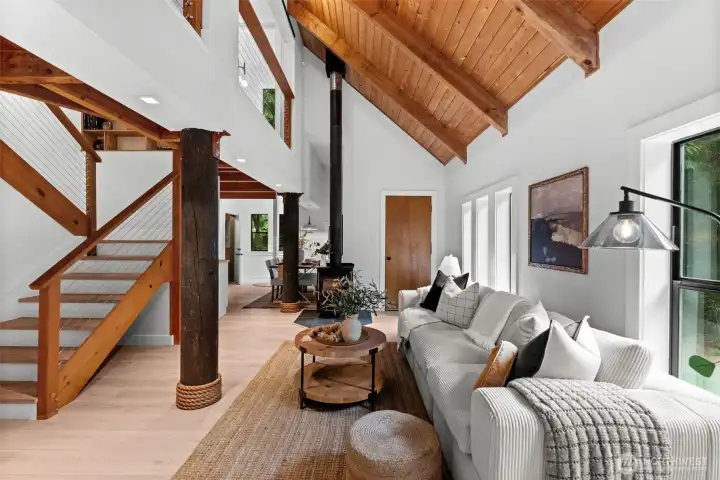 A perfect balance of sunlit spaces and organic Northwest design