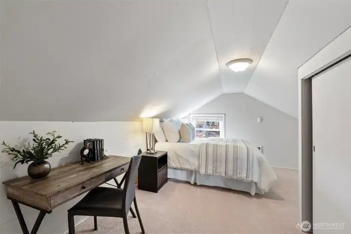 Upstairs bedroom (#3).