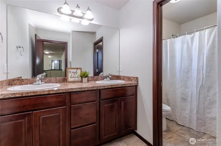 Upstairs Bath