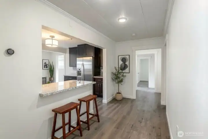 Kitchen eating bar