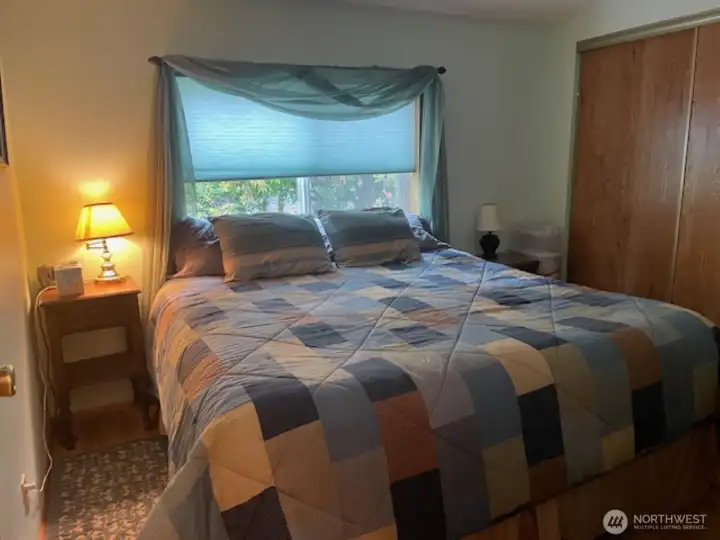 Guest room Guest room
