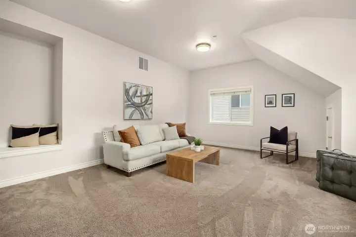 Another view of this versatile space. Another view of this versatile space.