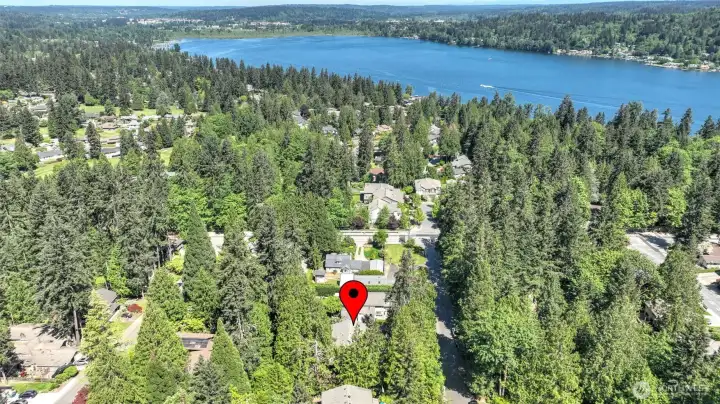 Excellent location near Bellevue and Microsoft. Excellent location near Bellevue and Microsoft.