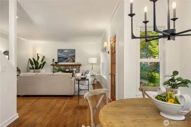 The dine in space off the kitchen looking toward the family room.