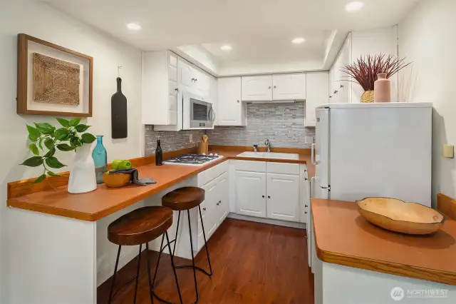 Second Kitchen on Lower Level