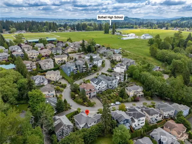 walking distance to high school, downtown Bothell, Kenmore, Burke Gilaman Trail