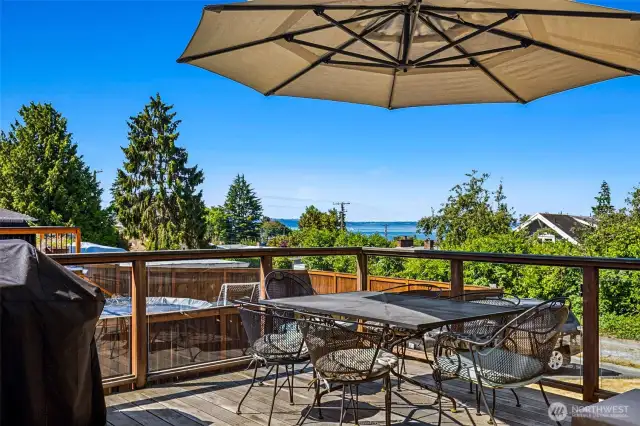 Another lovely view of the deck!