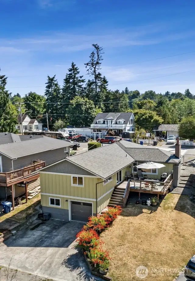 Ample off street parking available from the 710sf garage to the spacious driveway, all with alley access.